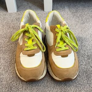 Madewell - Women’s Kickoff Trainers Leather - white/tan/yellow